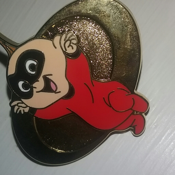 Pins - Picture 3 of 6